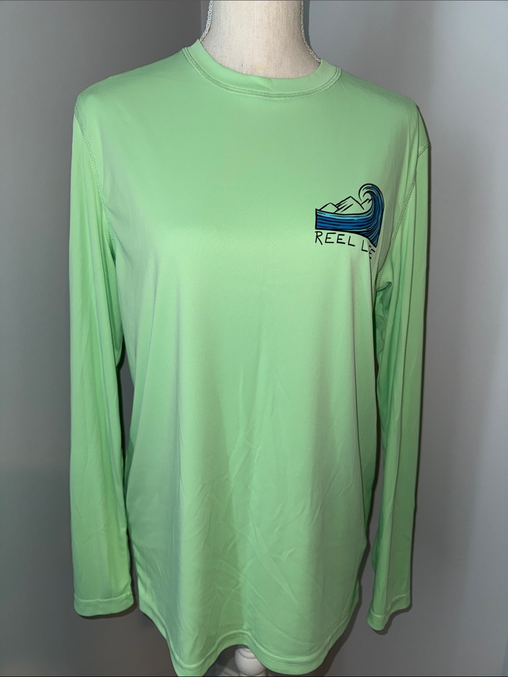 Reel Life Men’s Long-Sleeve Swim Top in Light Green